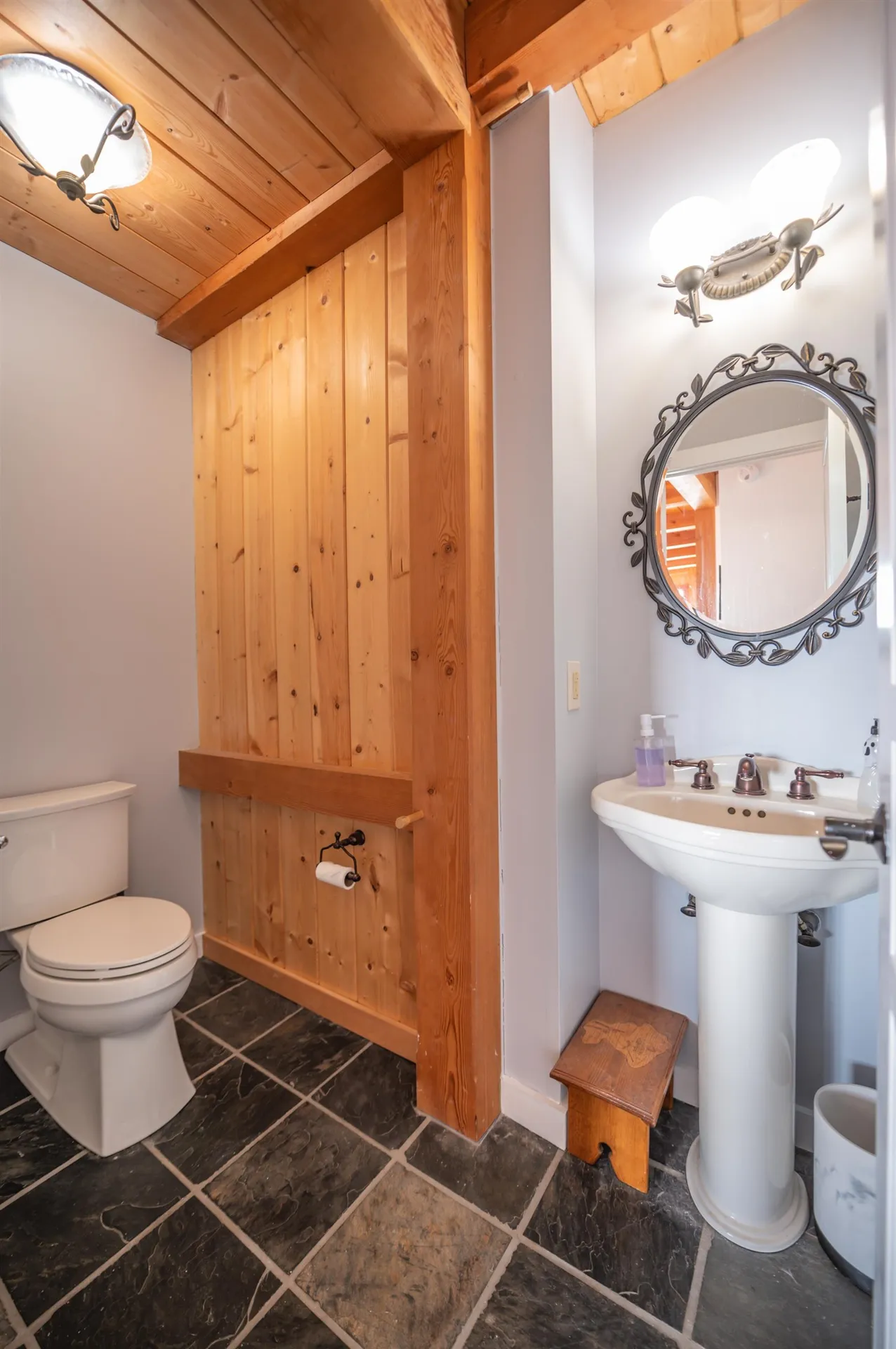 43 Upton Road Dover VT 05356