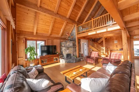 43 Upton Road Dover VT 05356