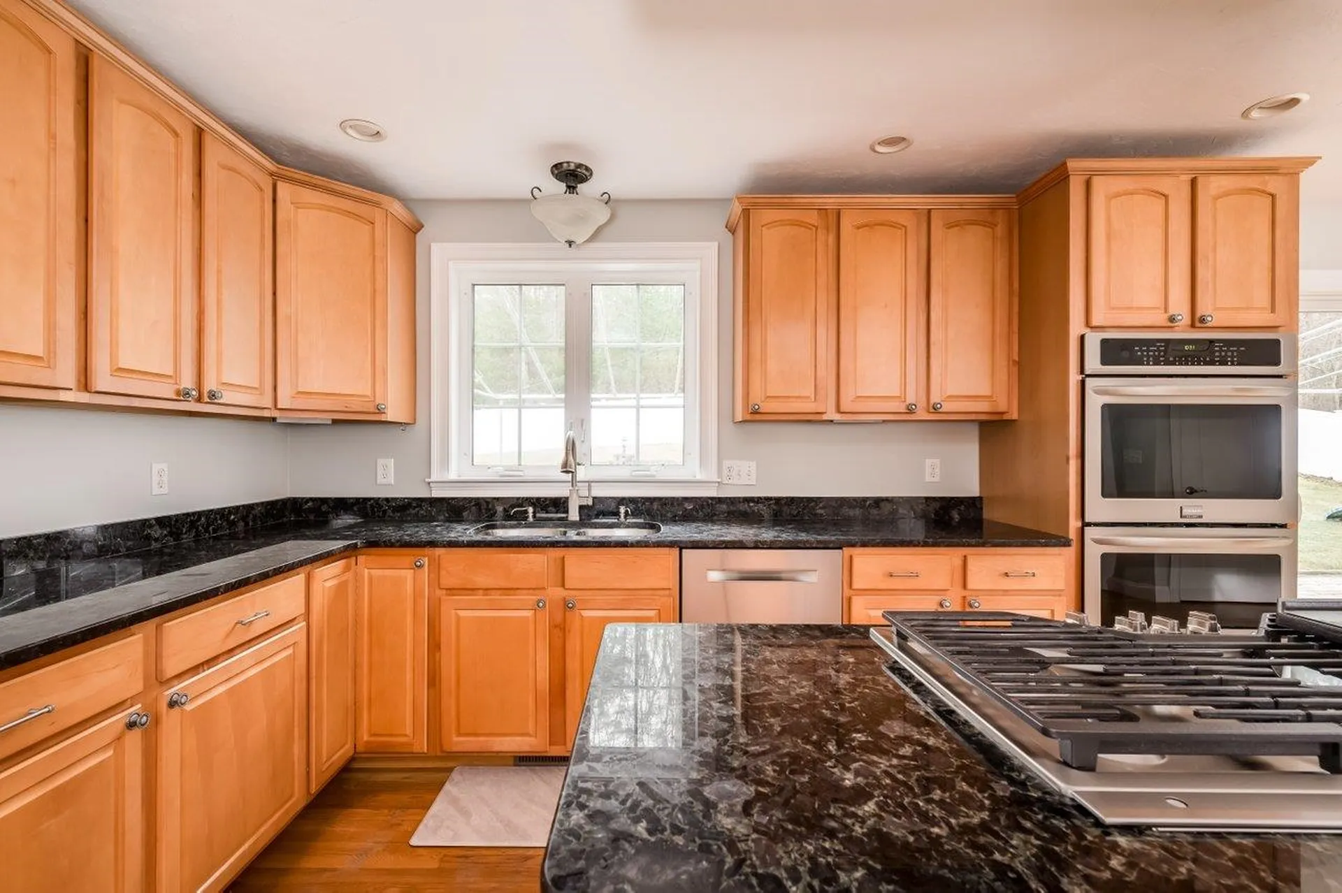 27 Silver Brook Road Salem NH 03079