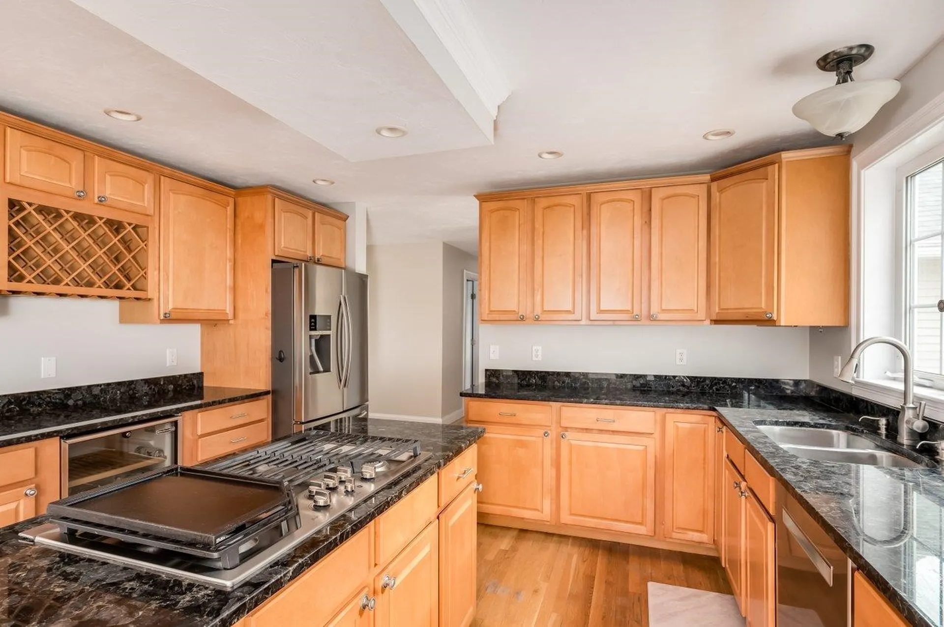 27 Silver Brook Road Salem NH 03079