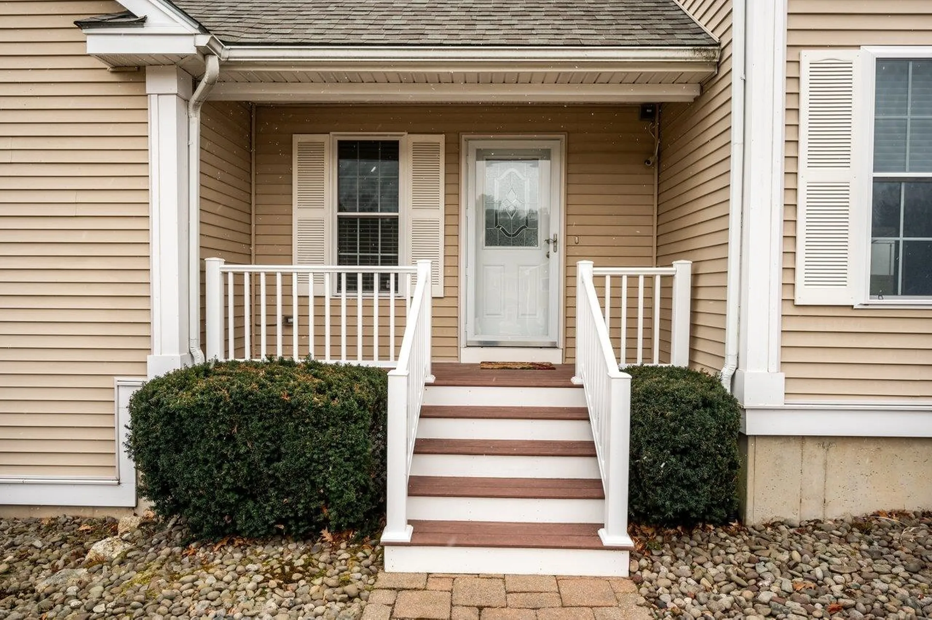 27 Silver Brook Road Salem NH 03079