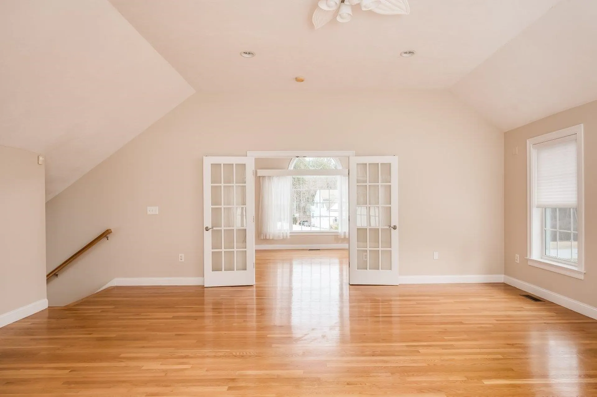 27 Silver Brook Road Salem NH 03079