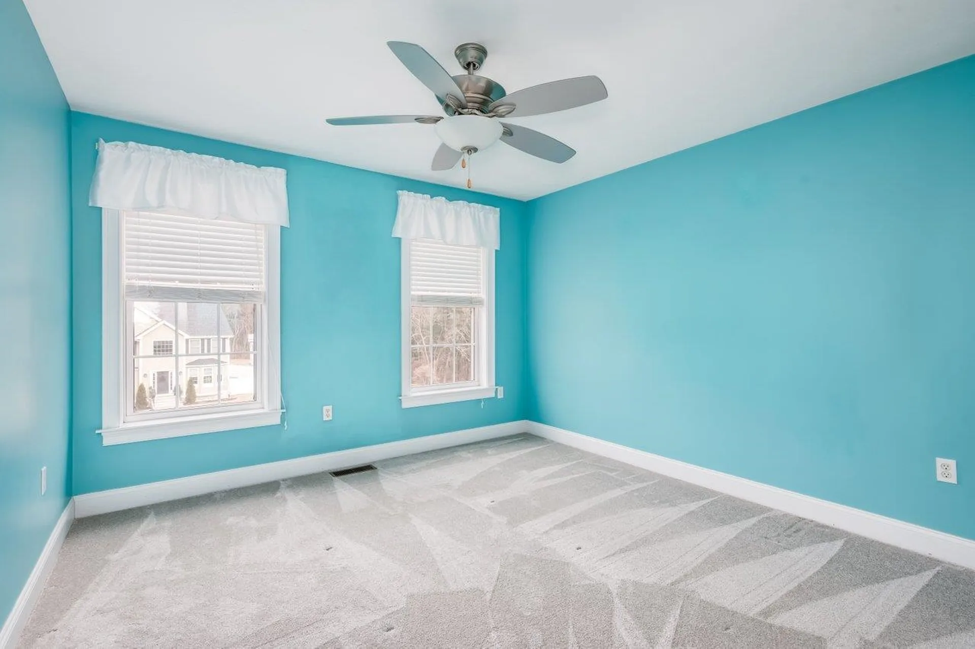 27 Silver Brook Road Salem NH 03079