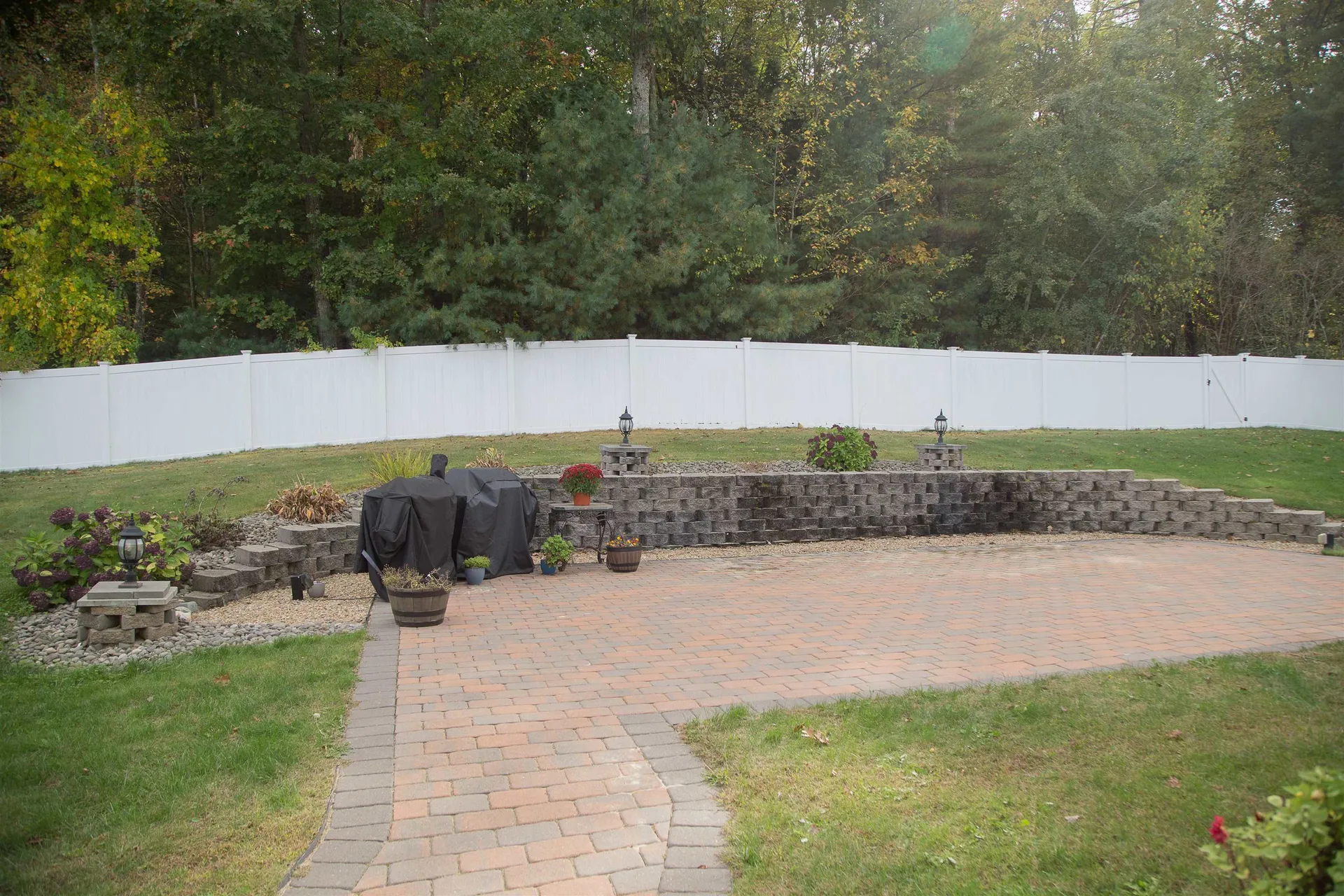 27 Silver Brook Road Salem NH 03079