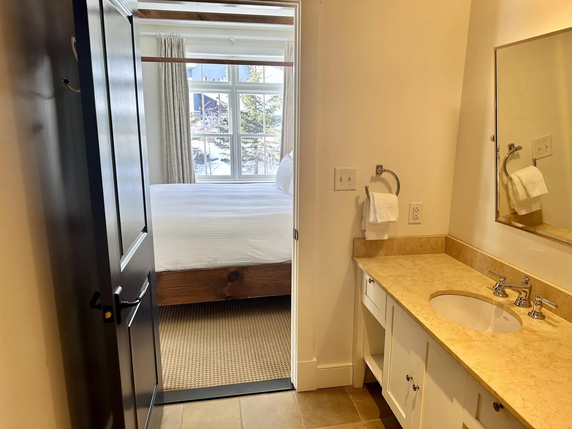 102 Forest 235 / Ii Drive Warren VT 05674