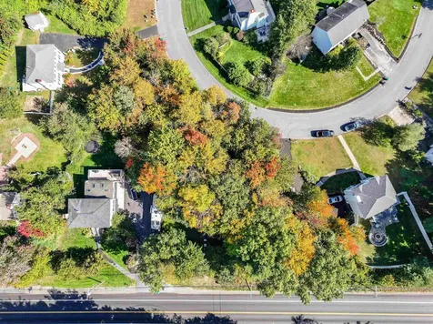 22 Harmony Lane Hooksett NH 03106