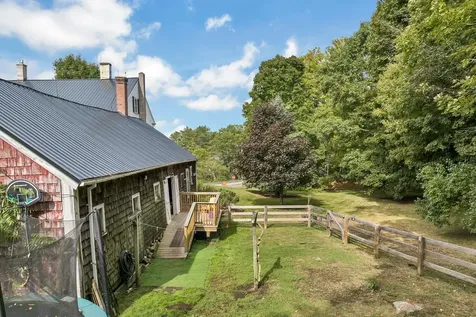 369 Middle Road Tuftonboro NH 03816