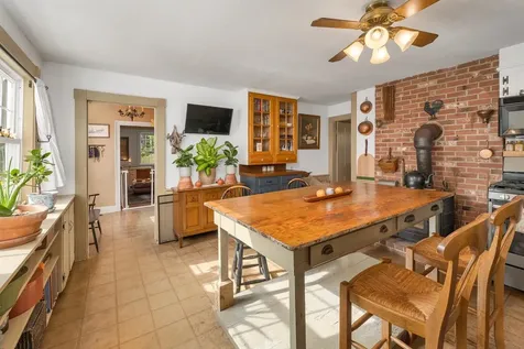 369 Middle Road Tuftonboro NH 03816