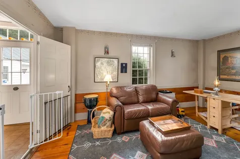 369 Middle Road Tuftonboro NH 03816