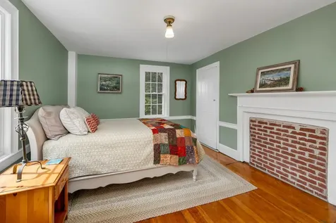 369 Middle Road Tuftonboro NH 03816