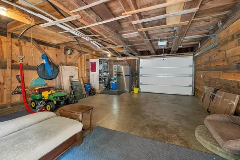 369 Middle Road Tuftonboro NH 03816