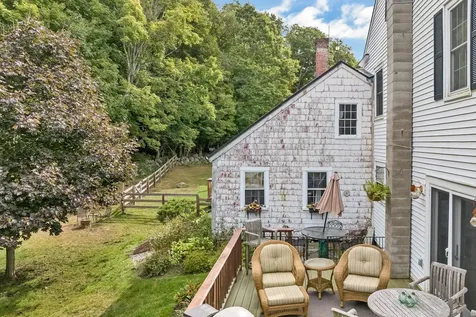 369 Middle Road Tuftonboro NH 03816