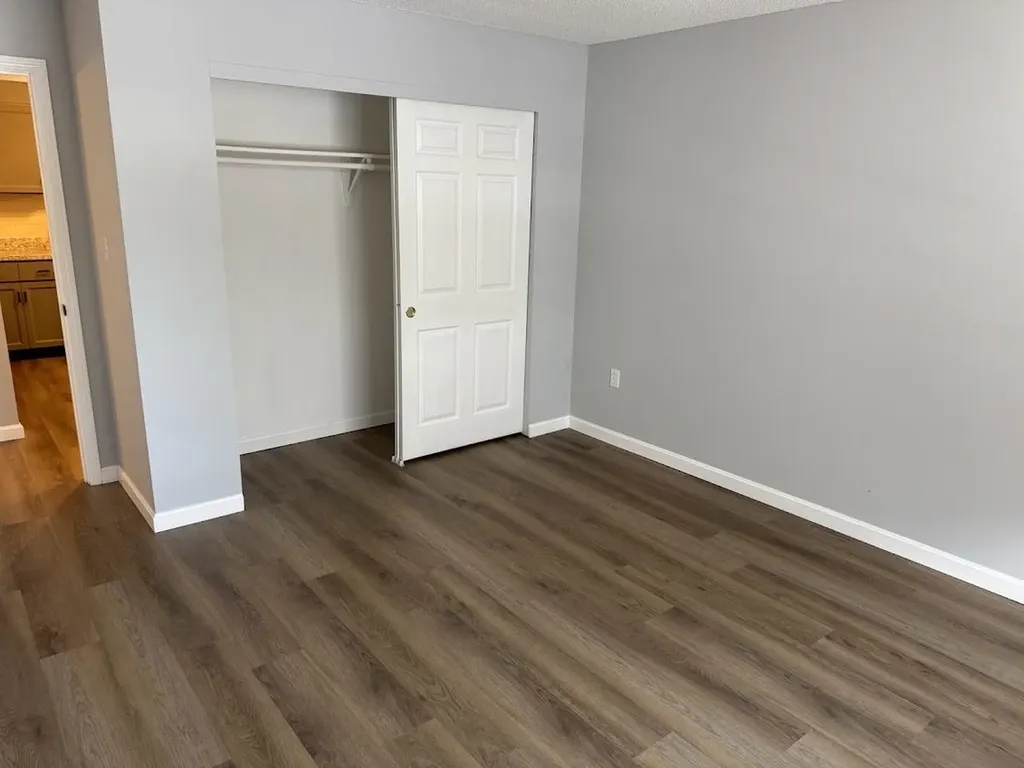 19 Country Club Drive Manchester NH 03102