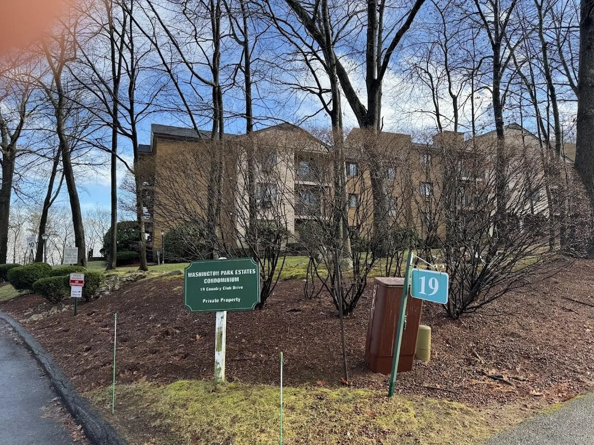 19 Country Club Drive Manchester NH 03102