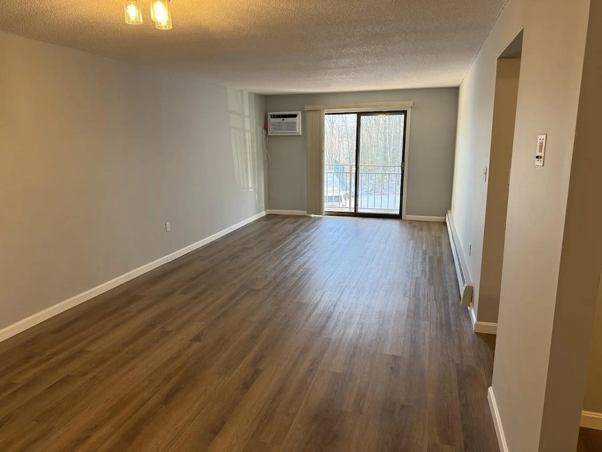 19 Country Club Drive Manchester NH 03102