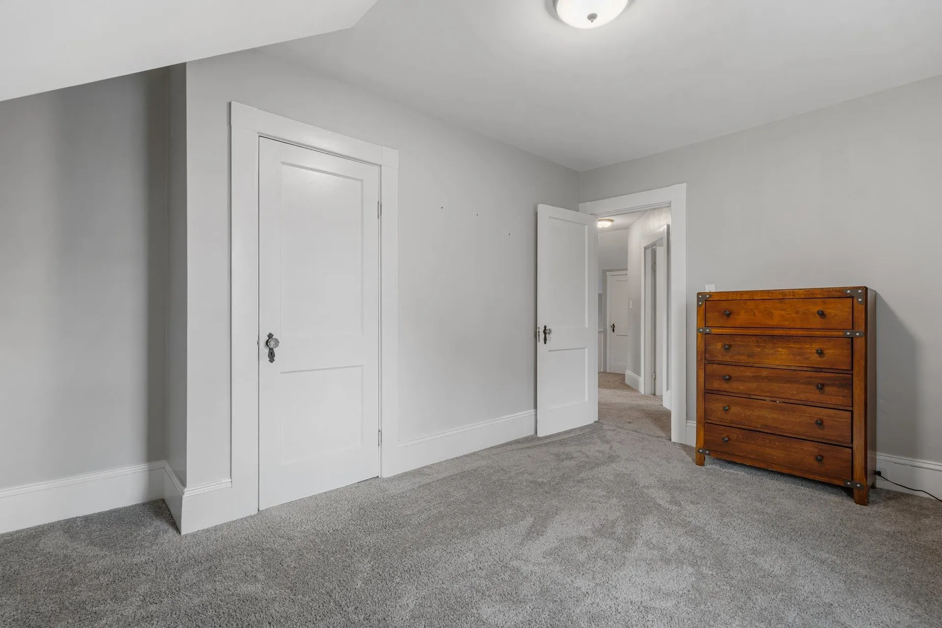 306 Holly Avenue Manchester NH 03103