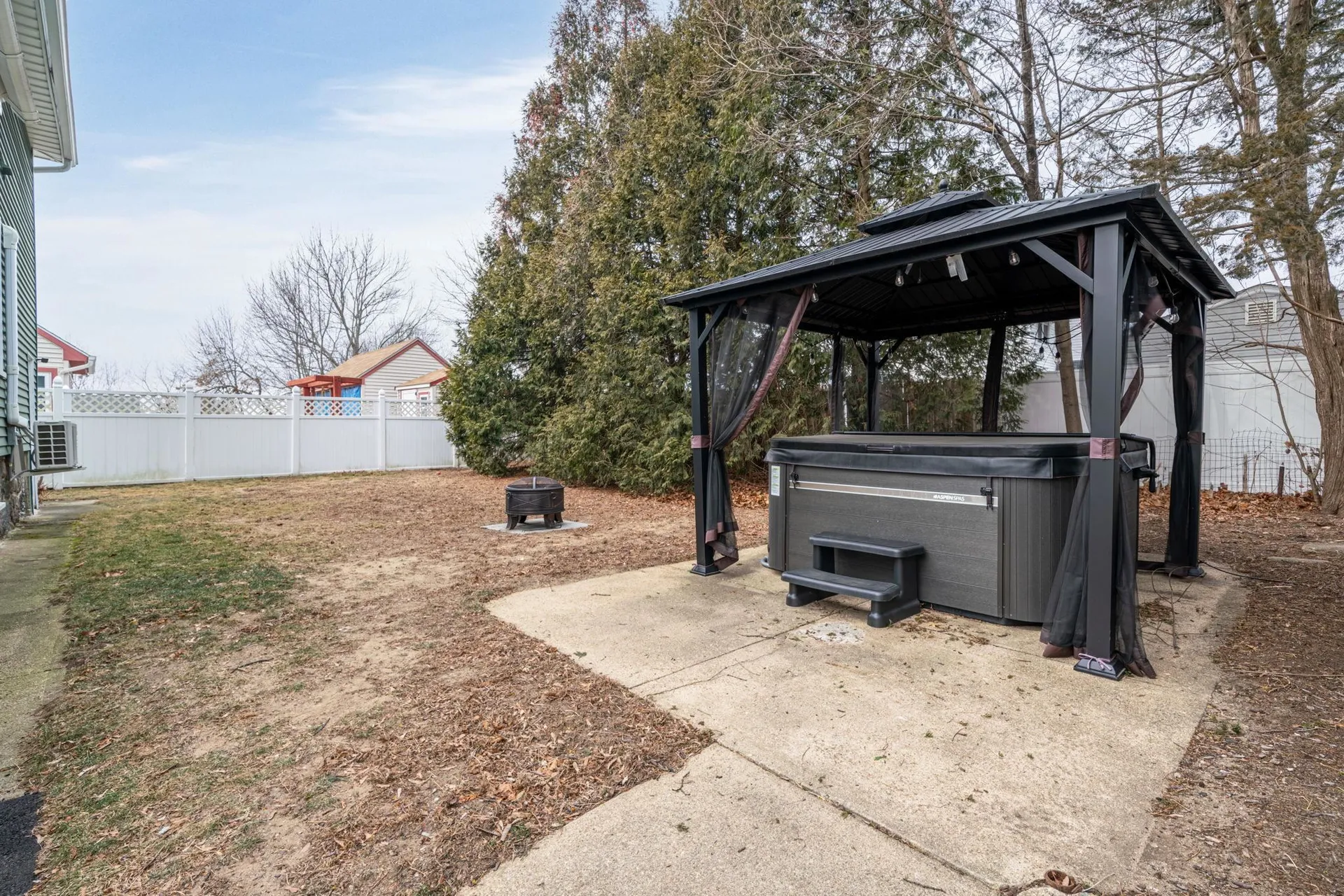 306 Holly Avenue Manchester NH 03103