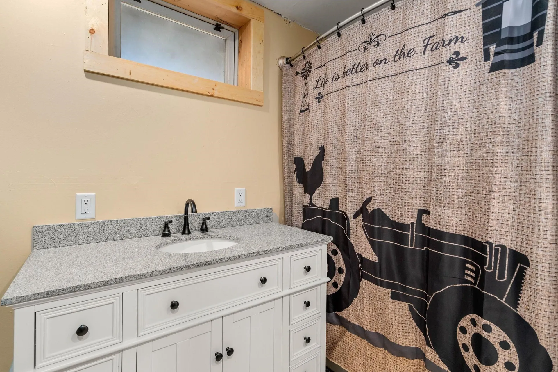 68 W Hill Road Troy NH 03465