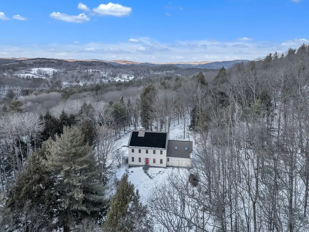 95 Meetinghouse Road Norwich VT 05055