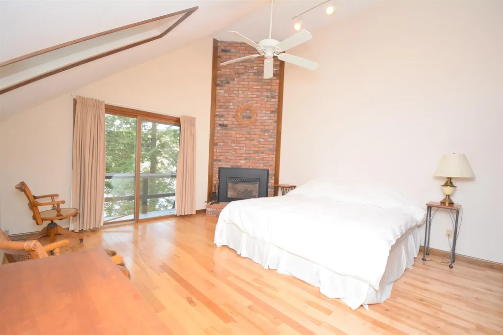 16 Bay Tree Lane Grantham NH 03753