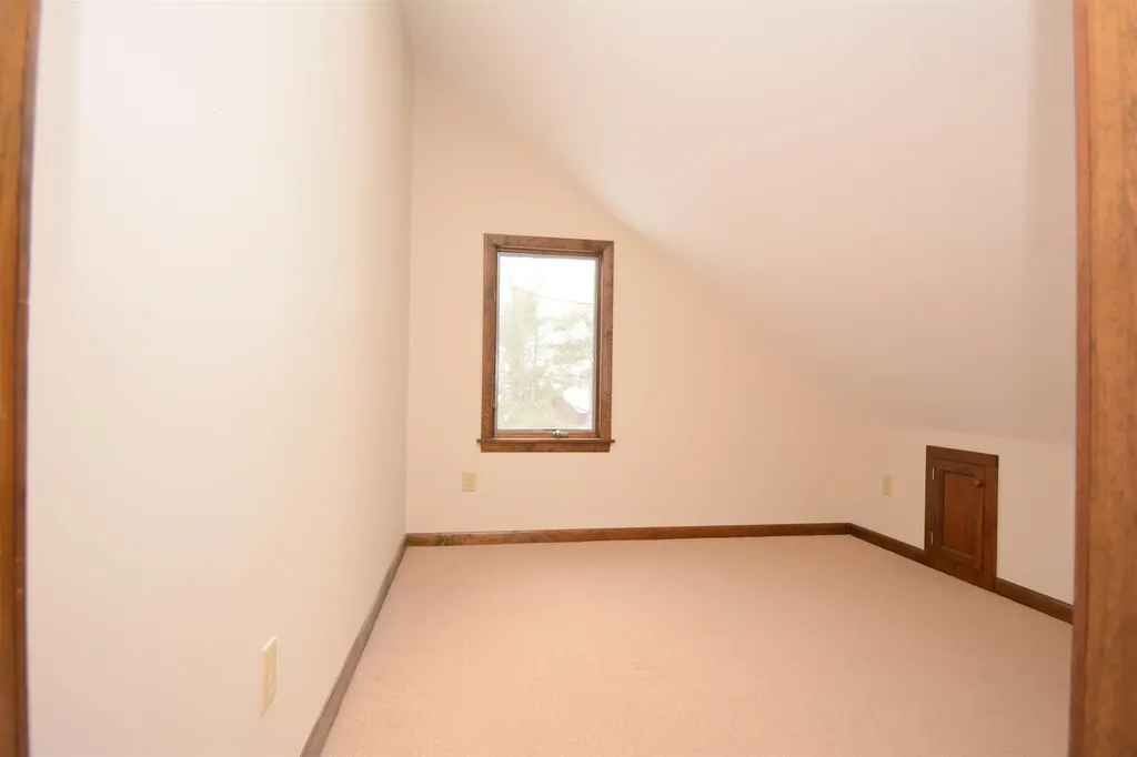 16 Bay Tree Lane Grantham NH 03753