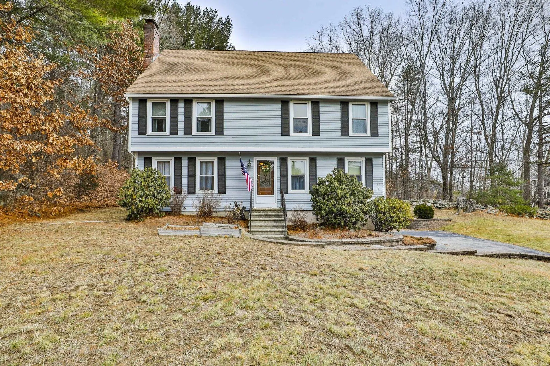 1 Lois Drive Hudson NH 03051