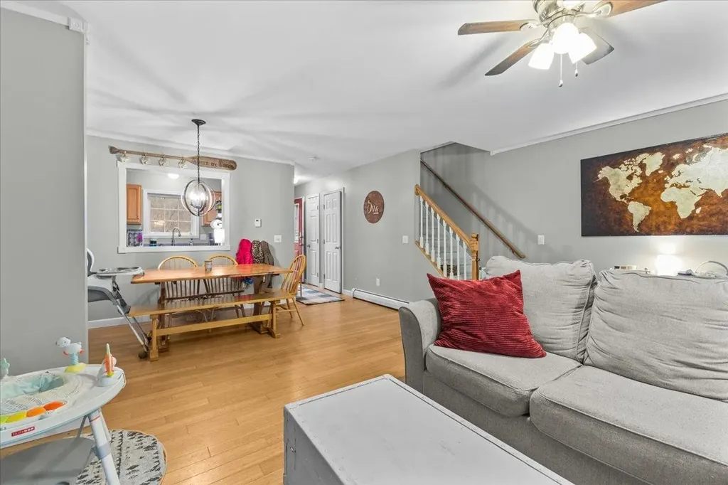 54 Colonial Road Fairfax VT 05454