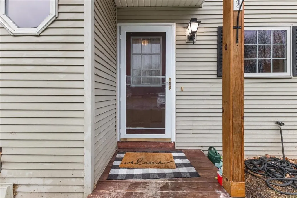 54 Colonial Road Fairfax VT 05454