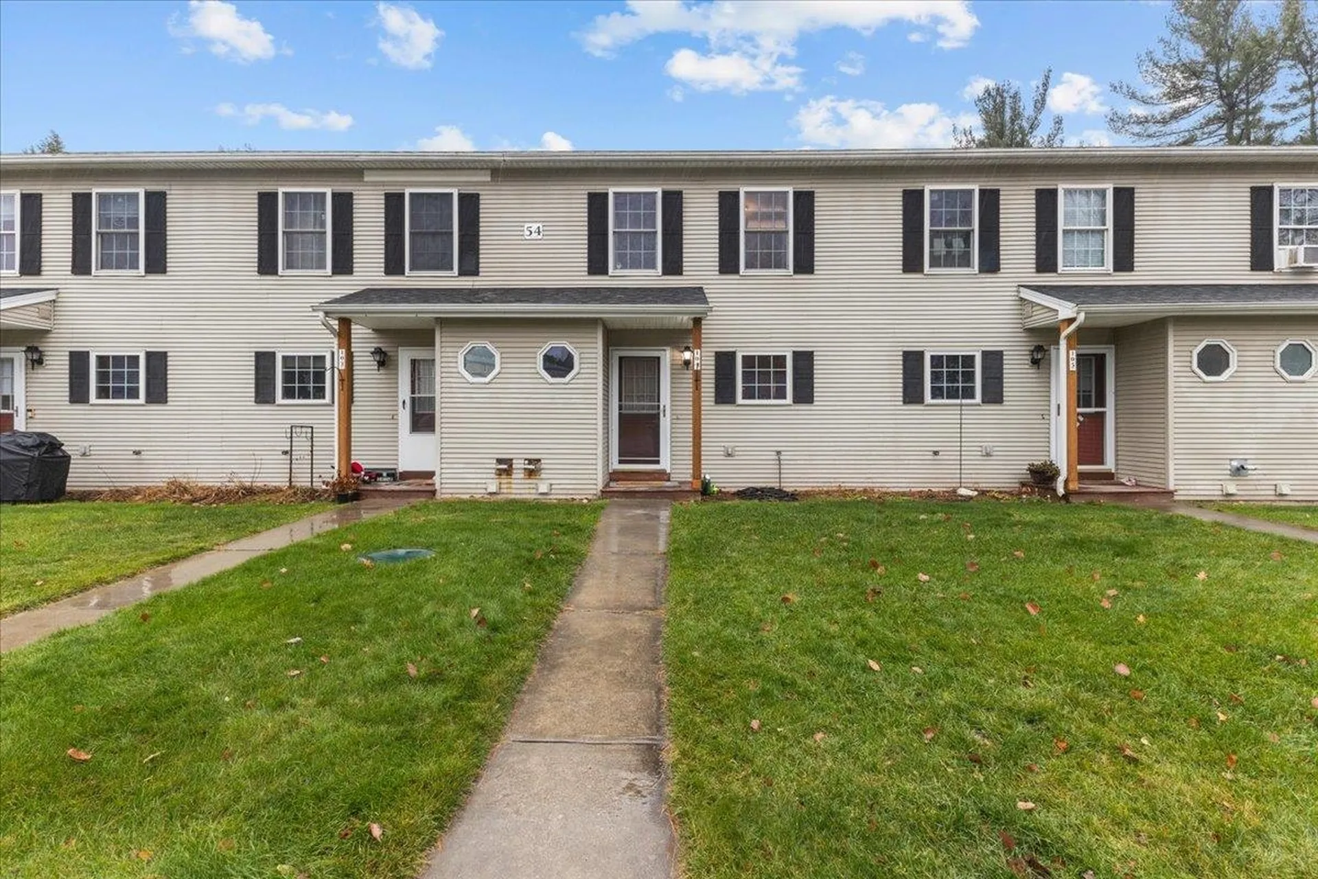 54 Colonial Road Fairfax VT 05454