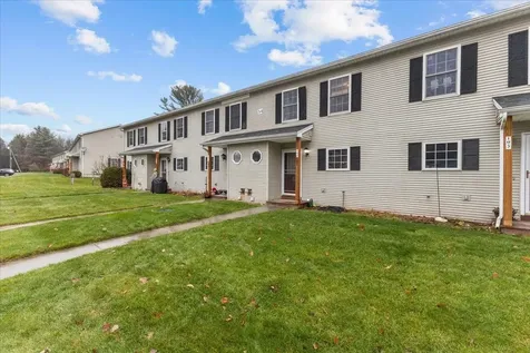 54 Colonial Road Fairfax VT 05454