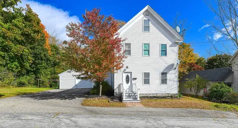 31 Glen Street Farmington NH 03835