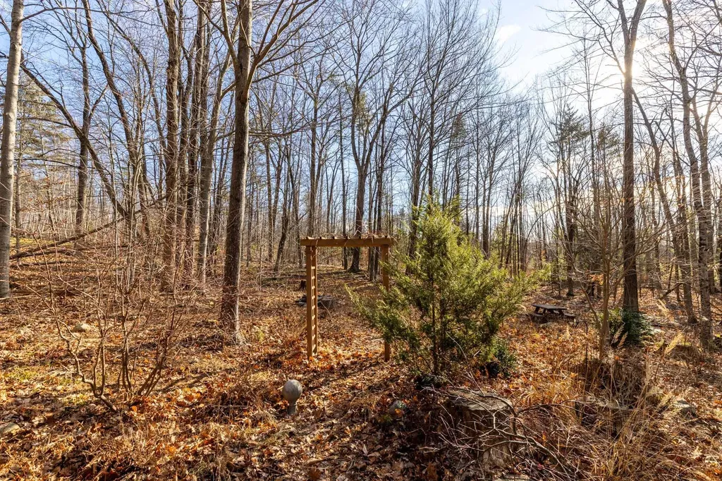 33 Oakwood Road Farmington NH 03835