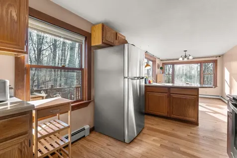 33 Oakwood Road Farmington NH 03835