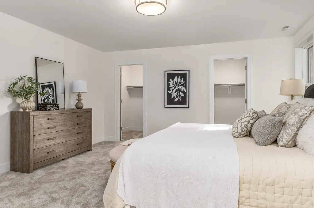 #5 Woodbury Reserve Portsmouth NH 03801