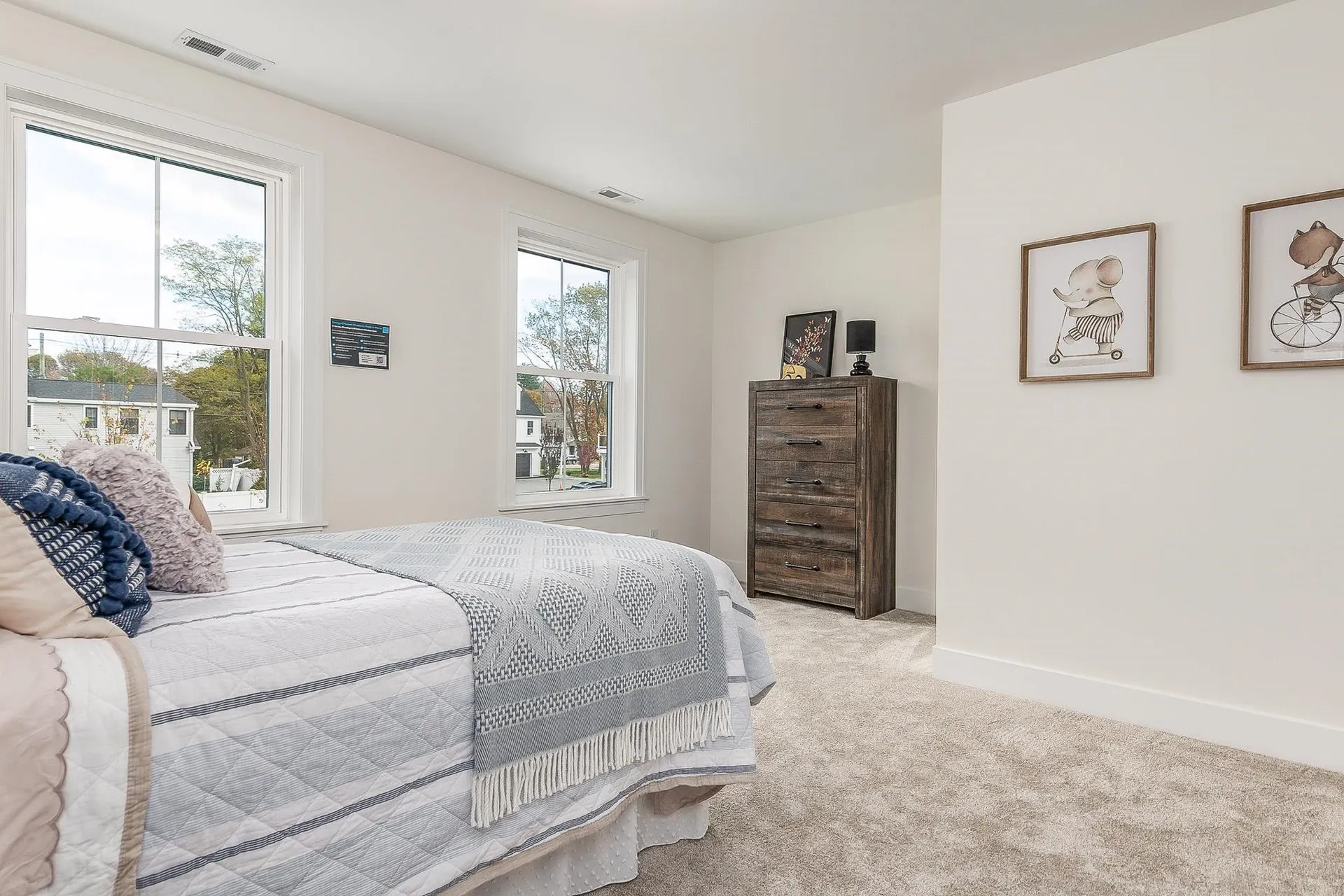 #5 Woodbury Reserve Portsmouth NH 03801