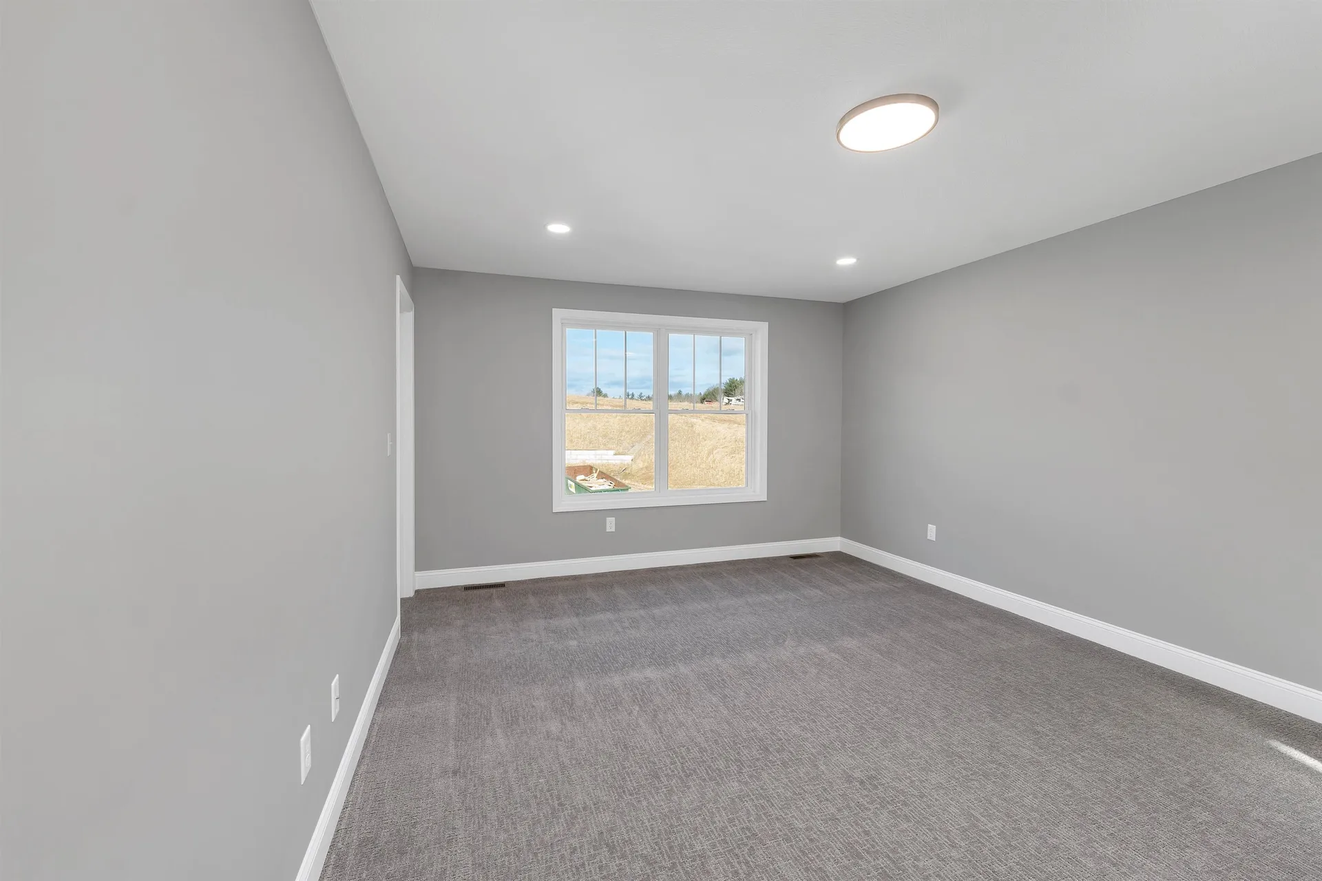 11 Shelburne Lane Concord NH 03301