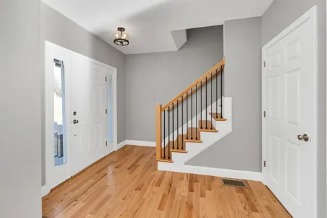 11 Shelburne Lane Concord NH 03301