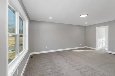 11 Shelburne Lane Concord NH 03301