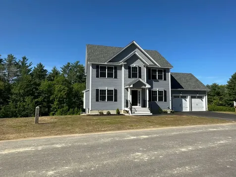 9 Shelburne Lane Concord NH 03301