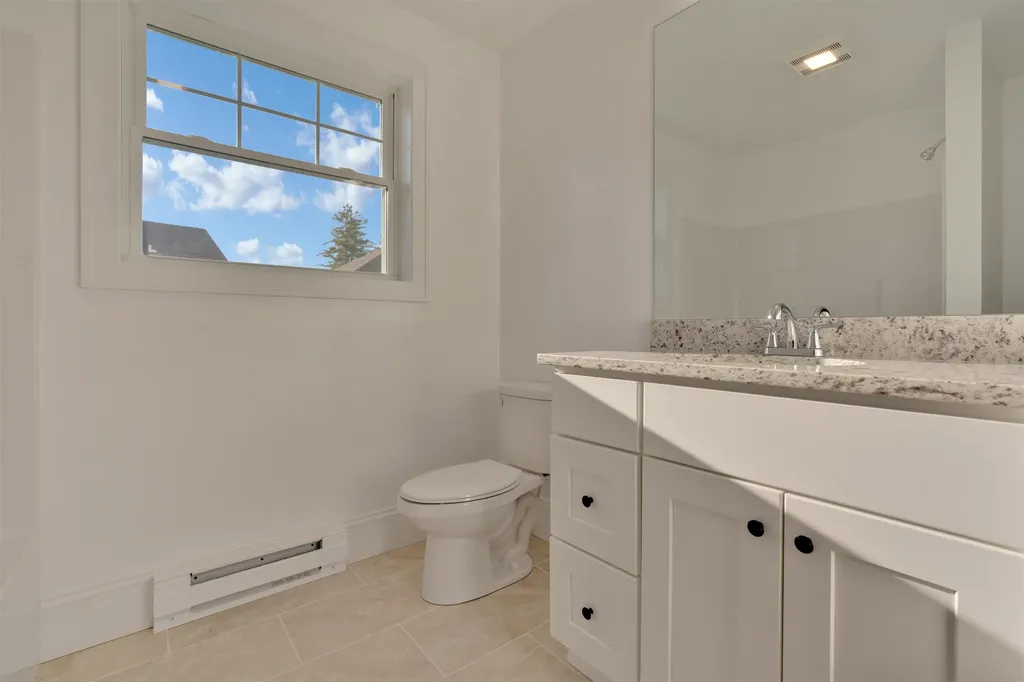 13 Miami Way Rochester NH 03867