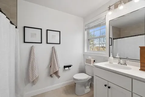 4a Terraceview Drive Hudson NH 03051