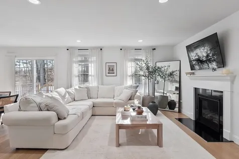 4a Terraceview Drive Hudson NH 03051