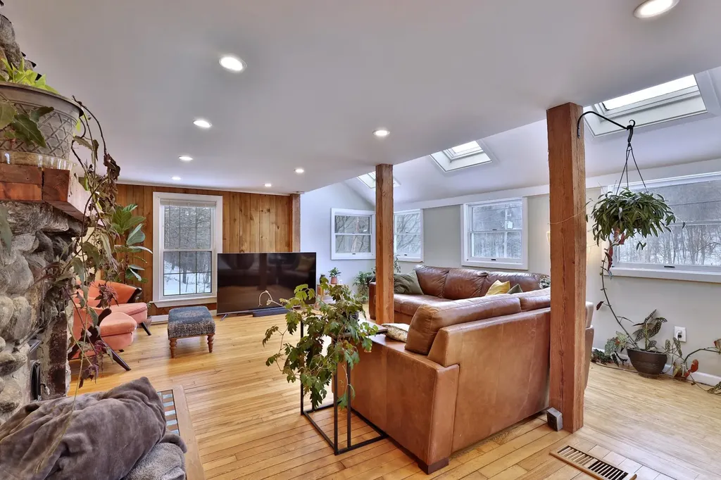 5534 Route 100 Plymouth VT 05056