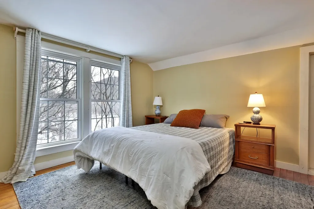 5534 Route 100 Plymouth VT 05056