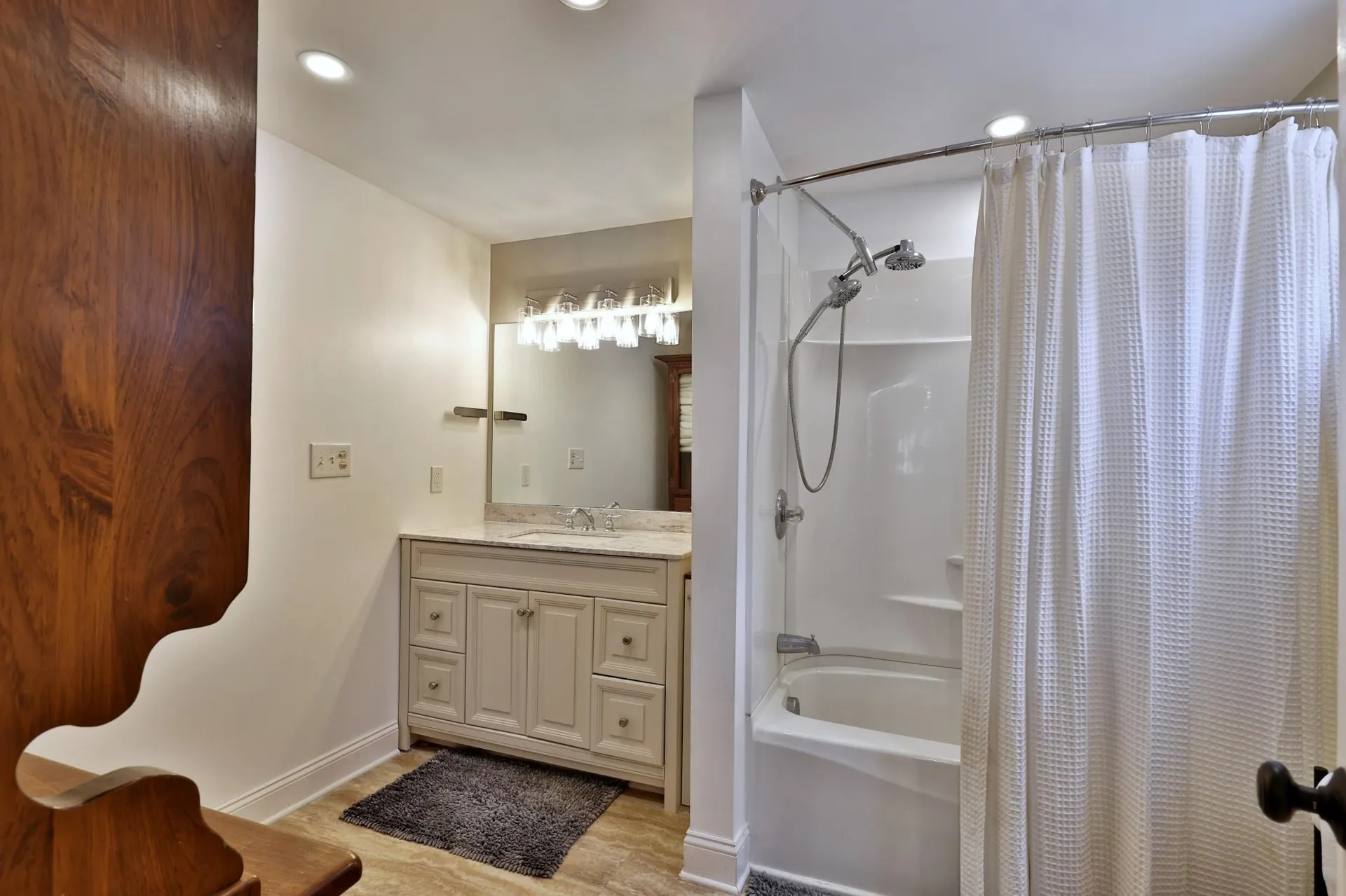 5534 Route 100 Plymouth VT 05056