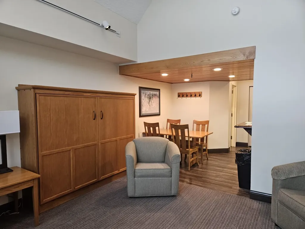 90 Loon Mountain Road Lincoln NH 03251