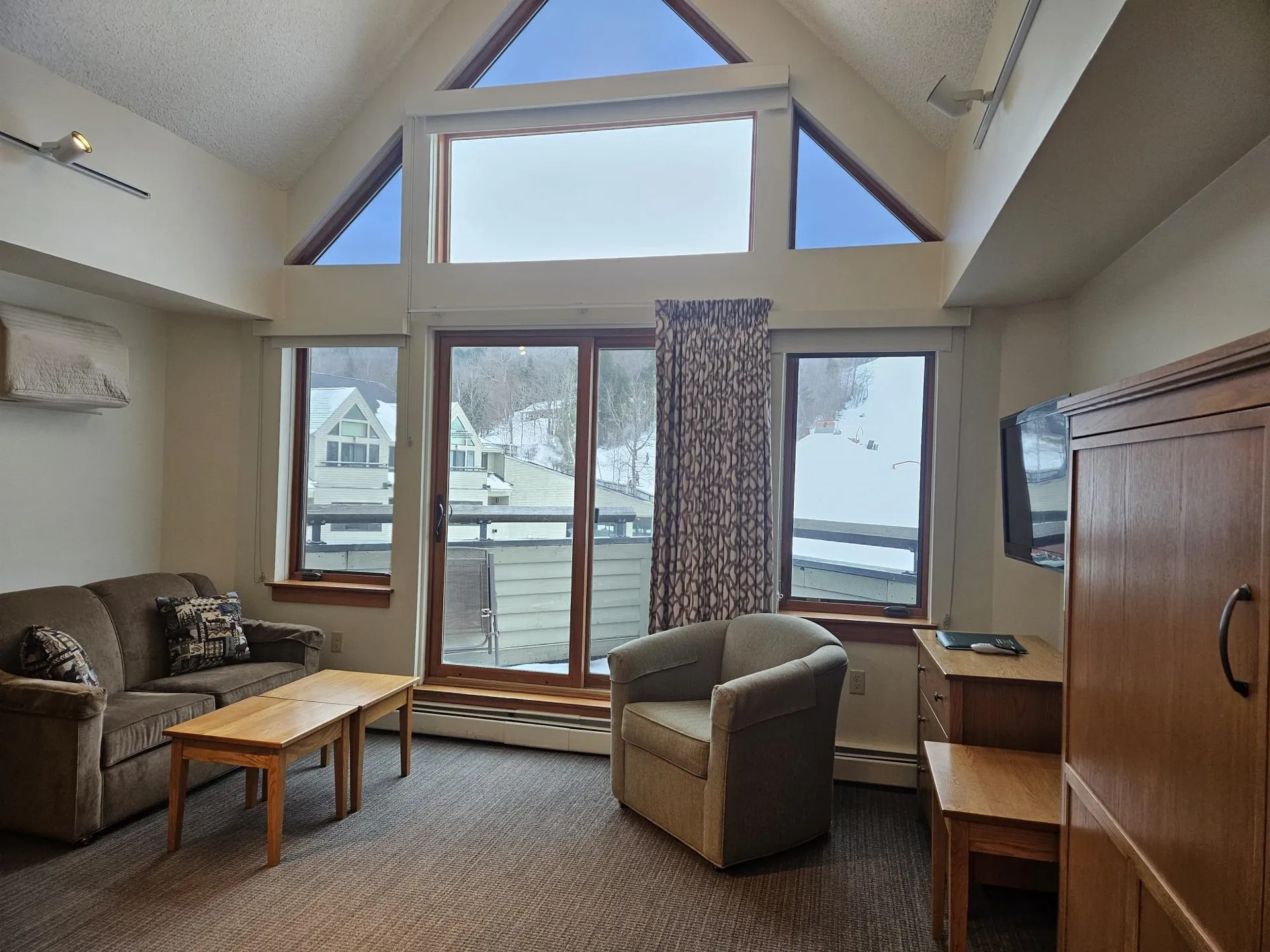 90 Loon Mountain Road Lincoln NH 03251