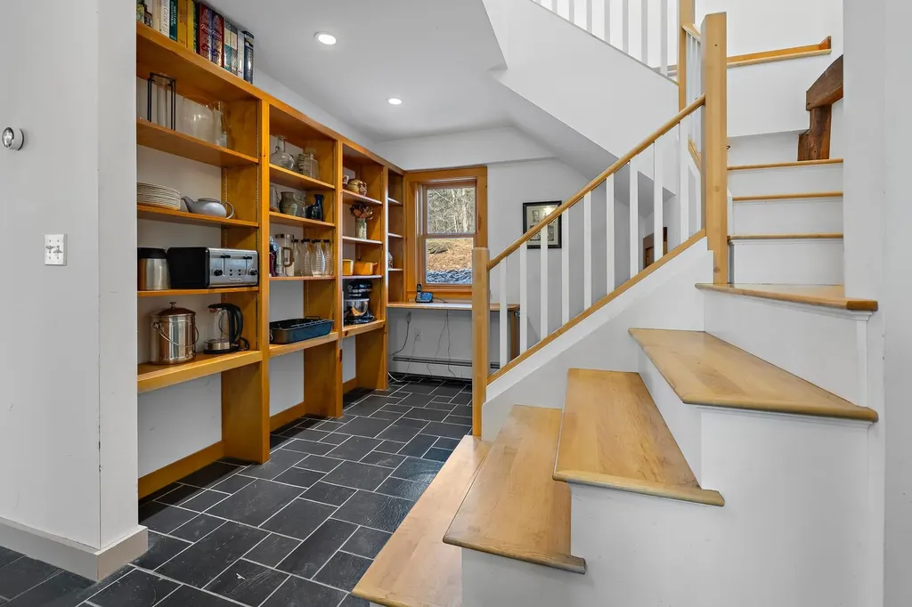 233 Dame Hill Road Orford NH 03777