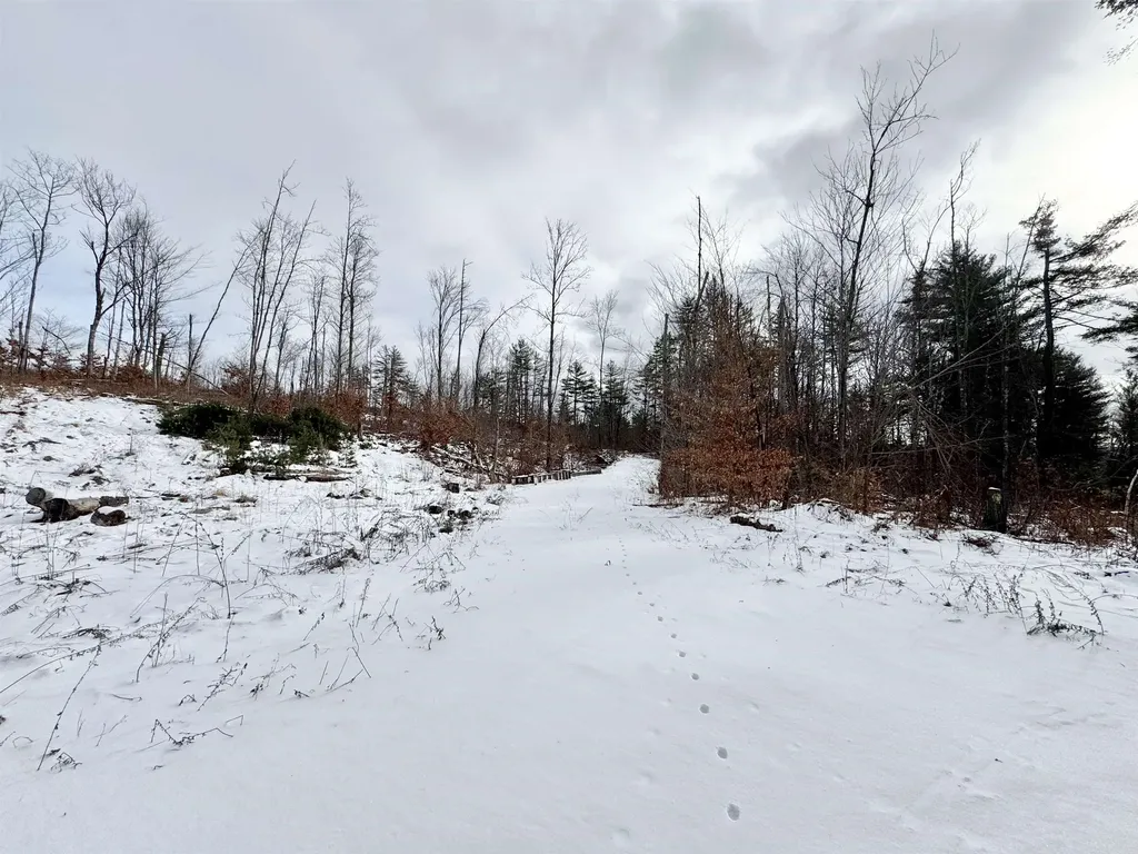 0 Wildlife Road Hartford VT 05084