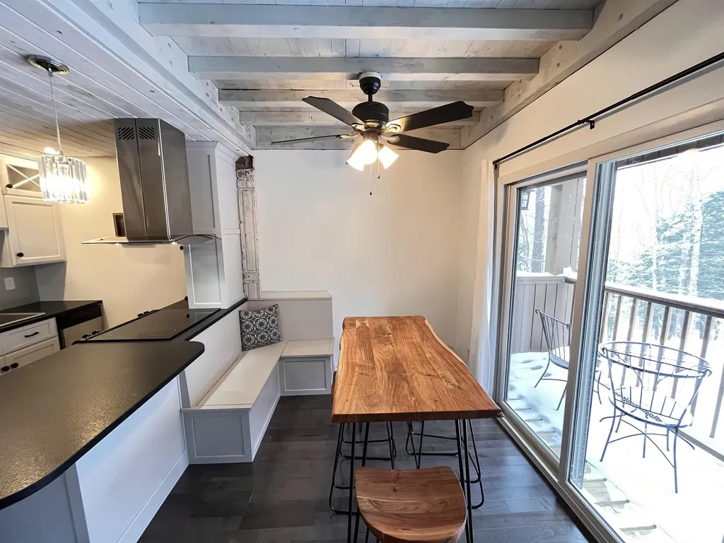 98 Sugar Run Lane Fayston VT 05673